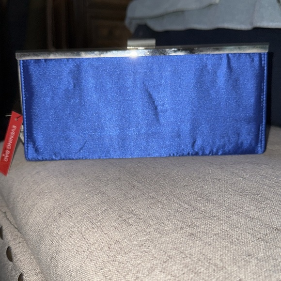 NWT Beautiful Royal Blue Pleated Clutch - Picture 2 of 3